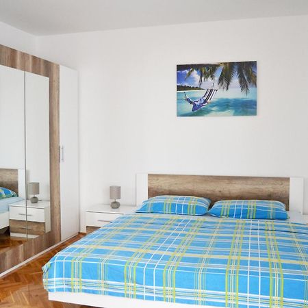 Apartments Mikulić Biograd Na Moru Pokój zdjęcie