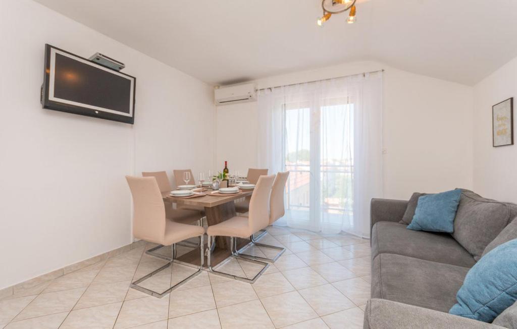 Apartments Mikulić Biograd Na Moru Zewnętrze zdjęcie