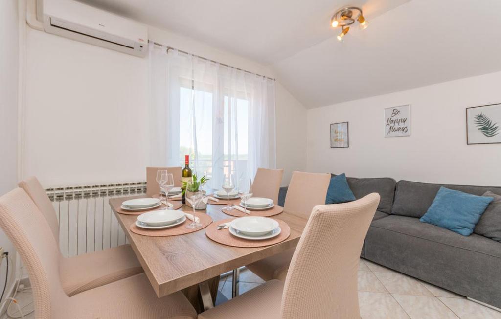 Apartments Mikulić Biograd Na Moru Zewnętrze zdjęcie